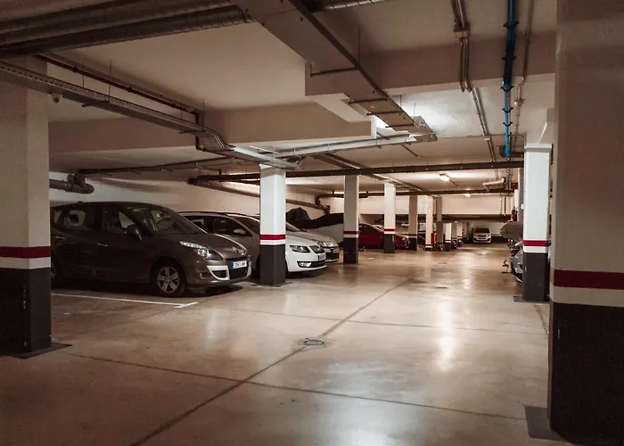 Apto Ache, Acogedor Apartamento De 66 M Con Terraza, Aire Acondicionado Y Parking Privado Gratuito