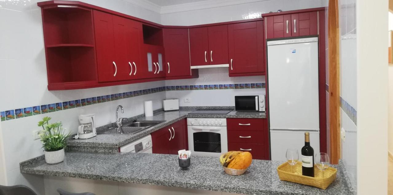 Apto Ache, Acogedor De 66 M Con Terraza, Aire Acondicionado Y Parking Privado Gratuito Apartment