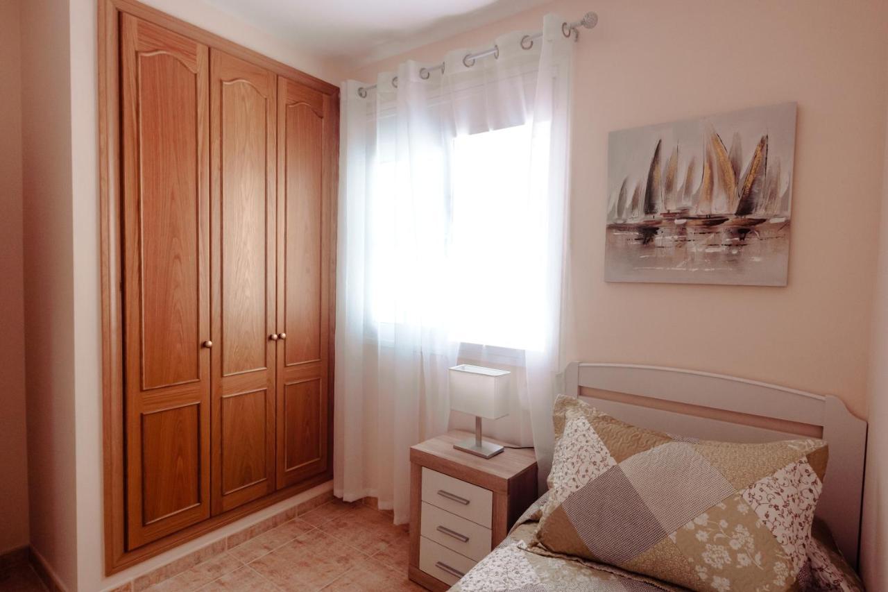Apto Ache, Acogedor De 66 M Con Terraza, Aire Acondicionado Y Parking Privado Gratuito Apartment *
